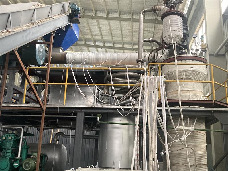 什么樣的廢塑裂解煉油加熱裝置，竟然需要十幾萬一套？.jpg